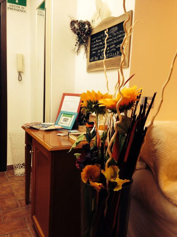 ローマ Casa Degli Ubaldi Bed & Breakfast エクステリア 写真